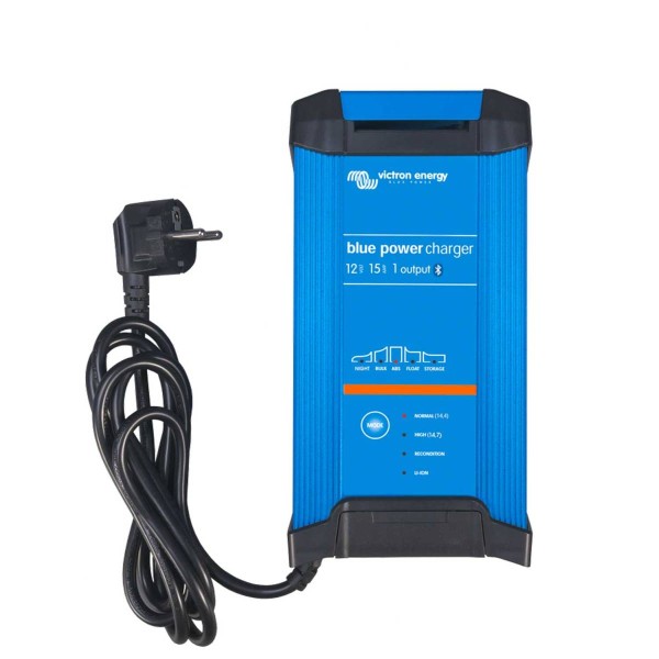 Victron IP22 12/15 (1) Blue Smart charger for lead and lithium batteries